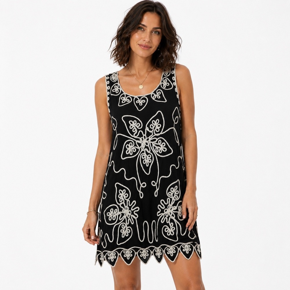 Pretty Angel Embroidered Floral Shift Dress Womens L Black Ivory Scalloped Hem